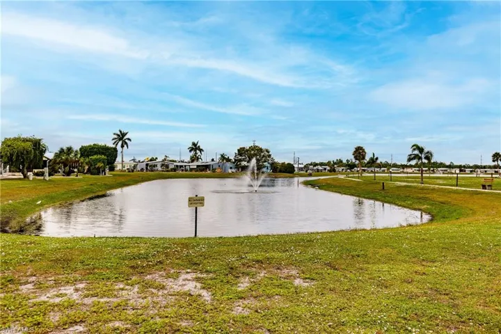51  Sunset  CIR, North Fort Myers, FL 33903