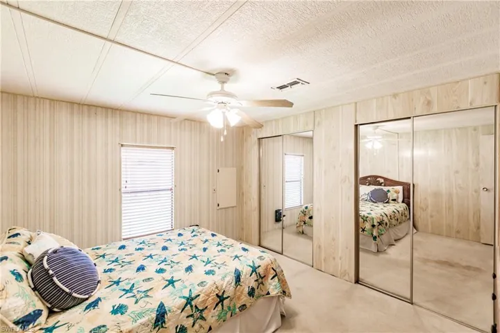 51  Sunset  CIR, North Fort Myers, FL 33903