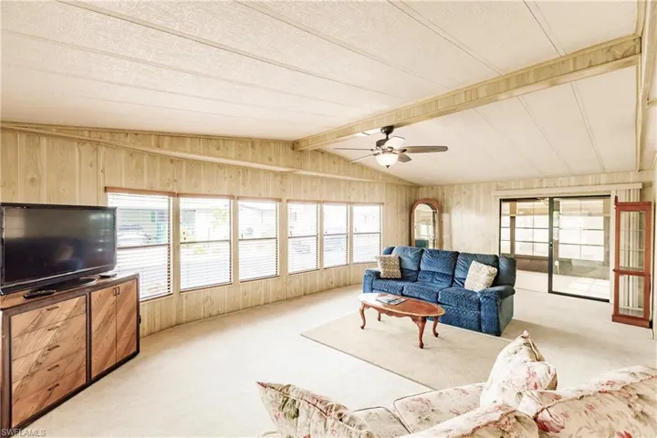 51  Sunset  CIR, North Fort Myers, FL 33903
