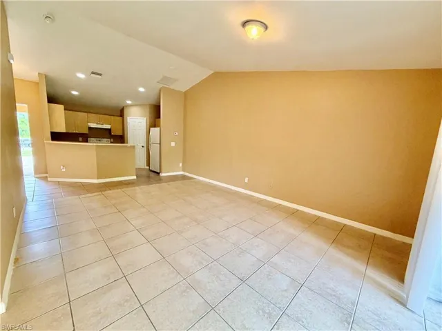 635  Hawthorne S AVE, Lehigh Acres, FL 33974