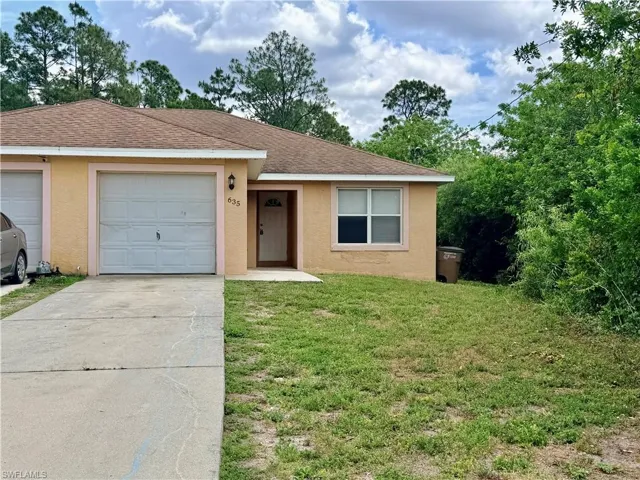 635  Hawthorne S AVE, Lehigh Acres, FL 33974