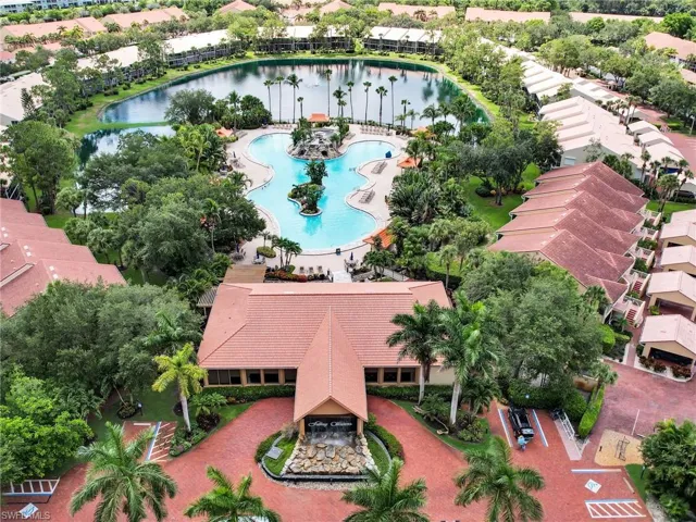2415  Bayou  LN, Naples, FL 34112