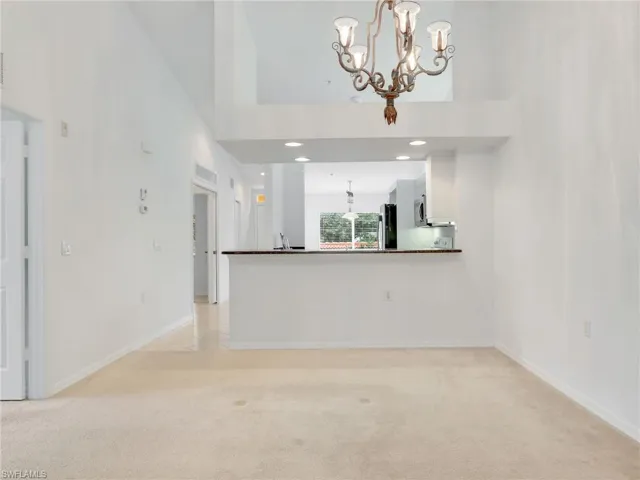 2415  Bayou  LN, Naples, FL 34112