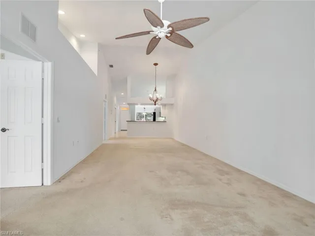 2415  Bayou  LN, Naples, FL 34112
