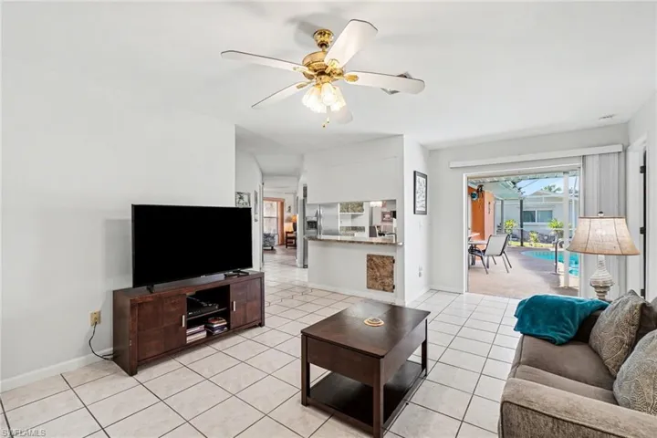 3310 Se 6th Pl, Cape Coral, Florida 33904