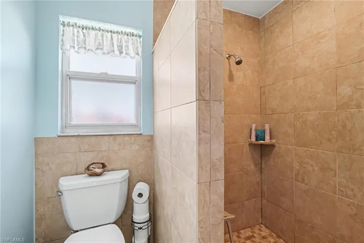 3310 Se 6th Pl, Cape Coral, Florida 33904