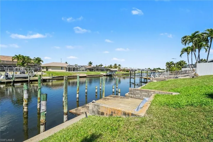 3310 Se 6th Pl, Cape Coral, Florida 33904