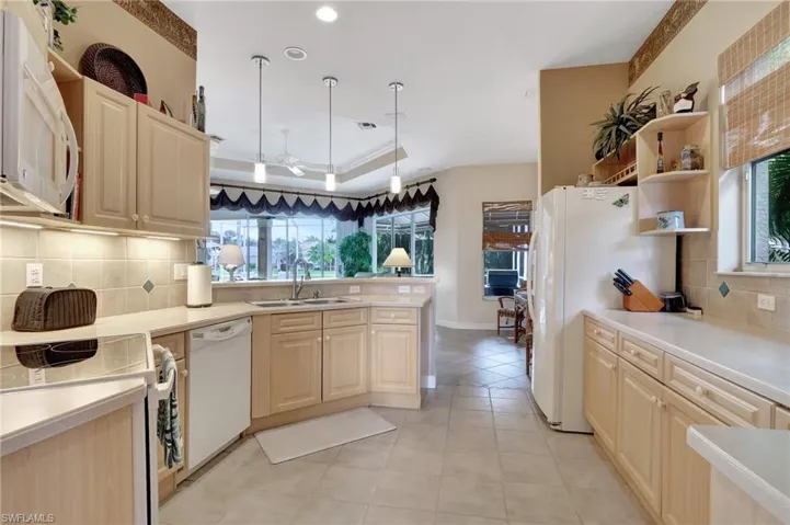 2234  Eaton Lake  CT, Lehigh Acres, FL 33973