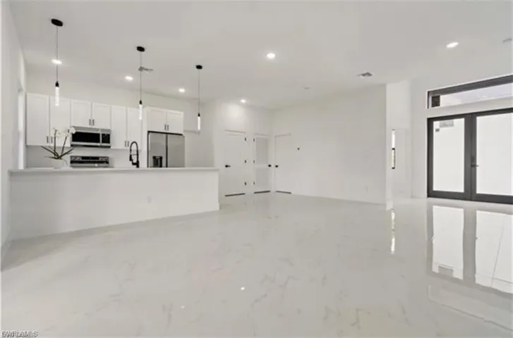 467 Paddock St, Lehigh Acres, Florida 33974