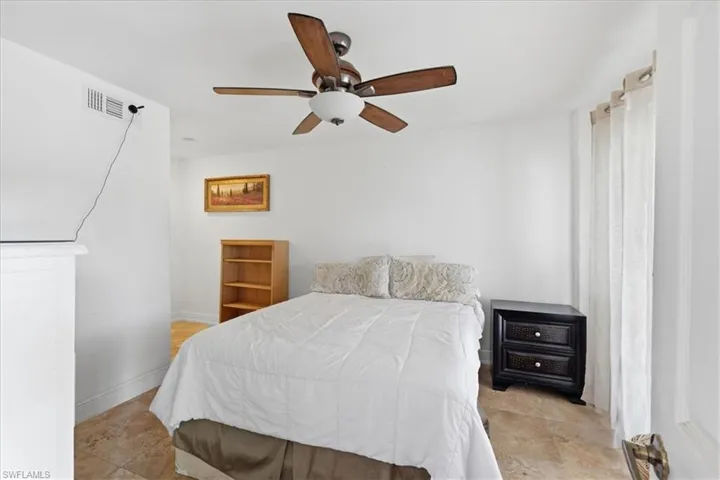 7215 Hendry Creek Dr, Fort Myers, Florida 33908