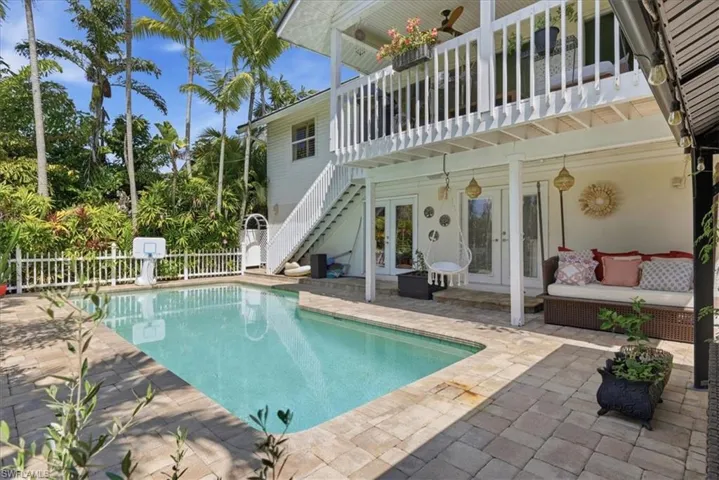 7215 Hendry Creek Dr, Fort Myers, Florida 33908