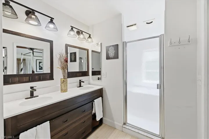 7215 Hendry Creek Dr, Fort Myers, Florida 33908