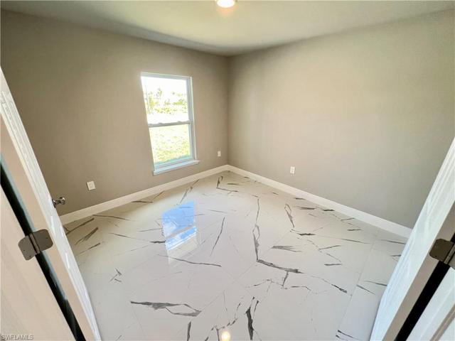 407  Yolanda  ST, Lehigh Acres, FL 33972