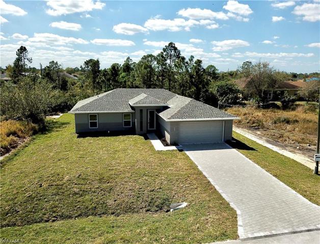 407  Yolanda  ST, Lehigh Acres, FL 33972