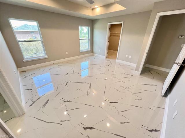 407  Yolanda  ST, Lehigh Acres, FL 33972