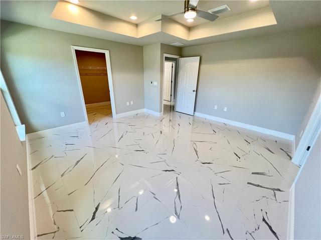 407  Yolanda  ST, Lehigh Acres, FL 33972