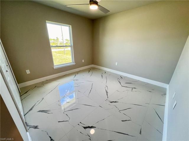 407  Yolanda  ST, Lehigh Acres, FL 33972