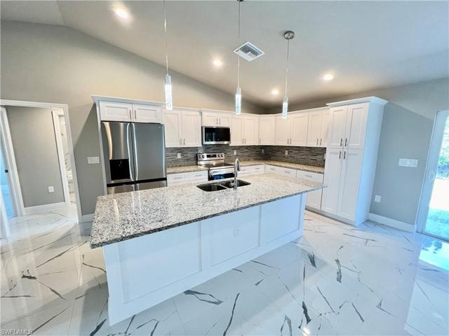 407  Yolanda  ST, Lehigh Acres, FL 33972