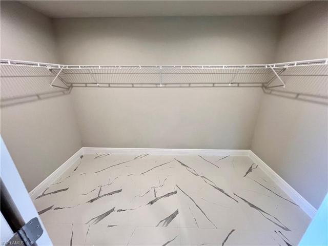 407  Yolanda  ST, Lehigh Acres, FL 33972