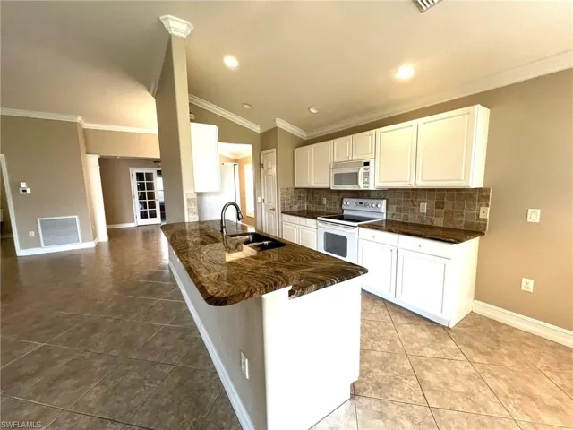 10022 Horse Creek Rd, Fort Myers Fl 33913