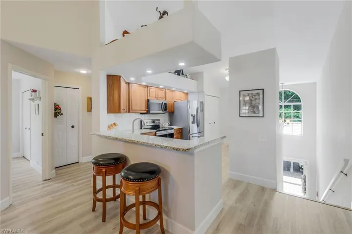 28072  Cavendish  CT, Bonita Springs, FL 34135