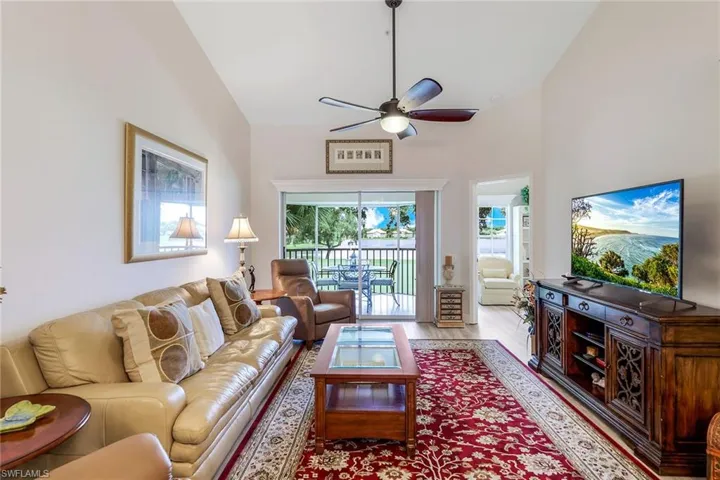 28072  Cavendish  CT, Bonita Springs, FL 34135