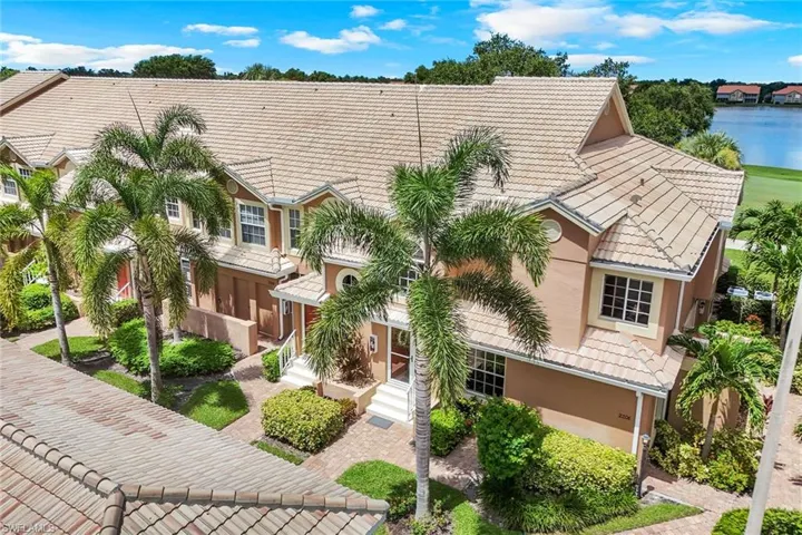 28072  Cavendish  CT, Bonita Springs, FL 34135
