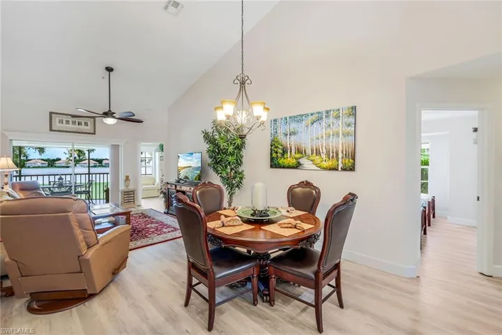 28072  Cavendish  CT, Bonita Springs, FL 34135
