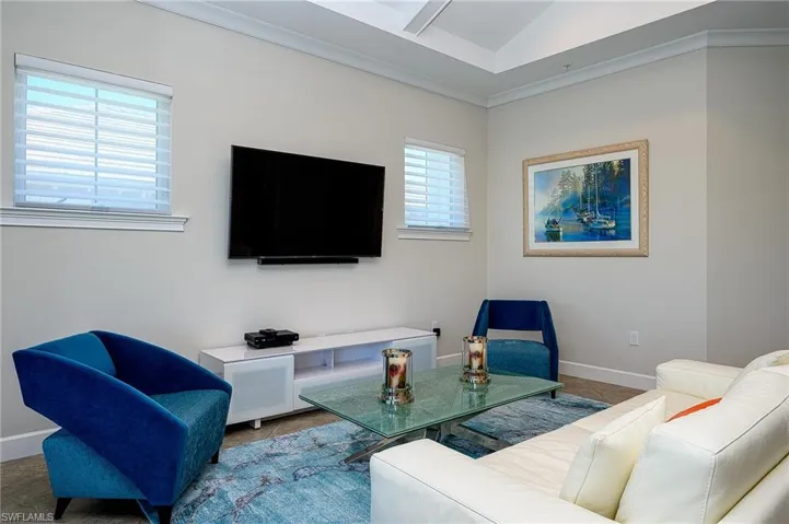 6561  Dominica  DR, Naples, FL 34113