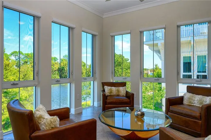 6561  Dominica  DR, Naples, FL 34113