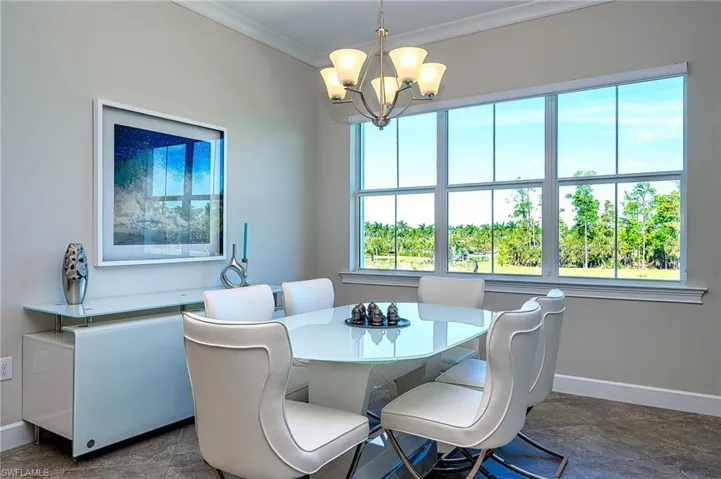 6561  Dominica  DR, Naples, FL 34113