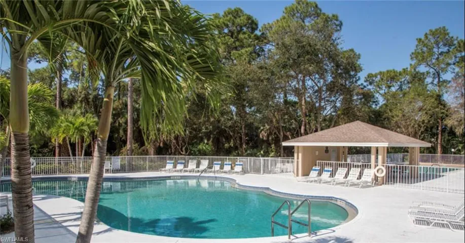 343 Dover Pl A103, Naples, Florida 34104