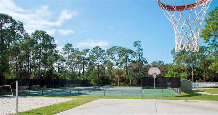 343 Dover Pl A103, Naples, Florida 34104