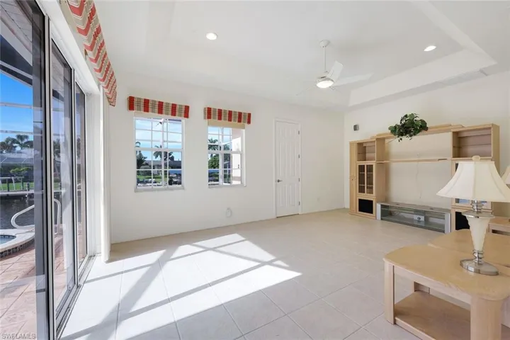 1632 Savona Pkwy, Cape Coral, Florida 33904