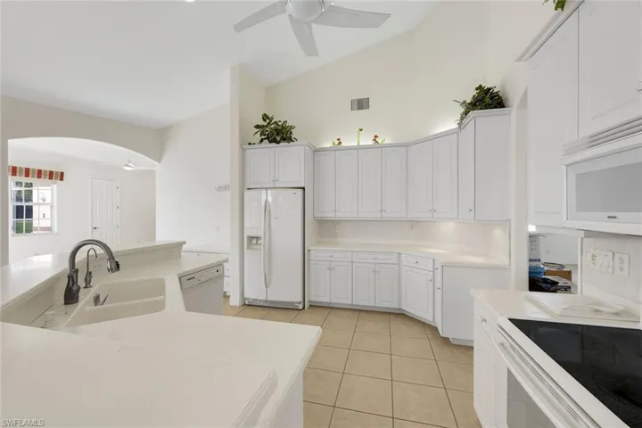 1632 Savona Pkwy, Cape Coral, Florida 33904