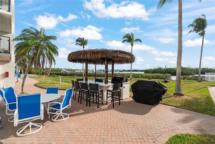 Tiki bar and grilling area near the pool