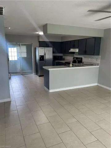 1026 Ne 8th Pl, Cape Coral, Florida 33909