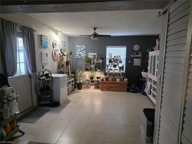 1026 Ne 8th Pl, Cape Coral, Florida 33909