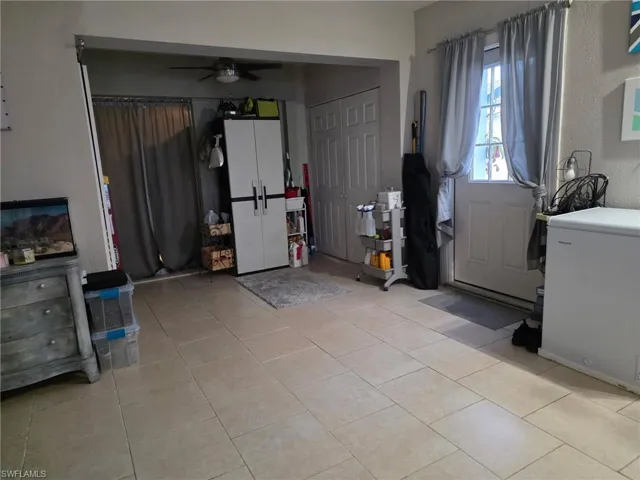 1026 Ne 8th Pl, Cape Coral, Florida 33909
