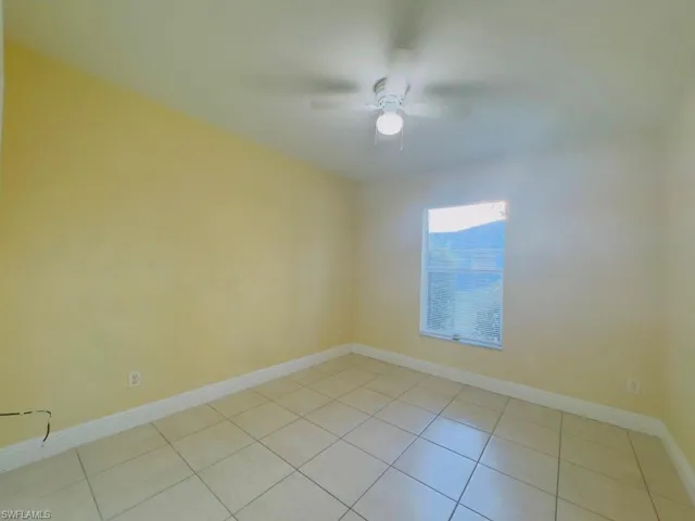 5046 Jones Dr, Lehigh Acres, Florida 33973
