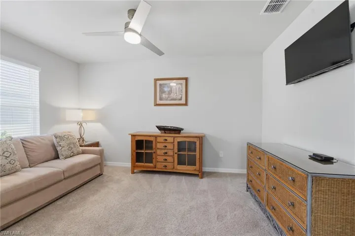 Flex Room