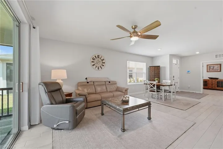 20175  Camino Torcido  LOOP, North Fort Myers, FL 33917