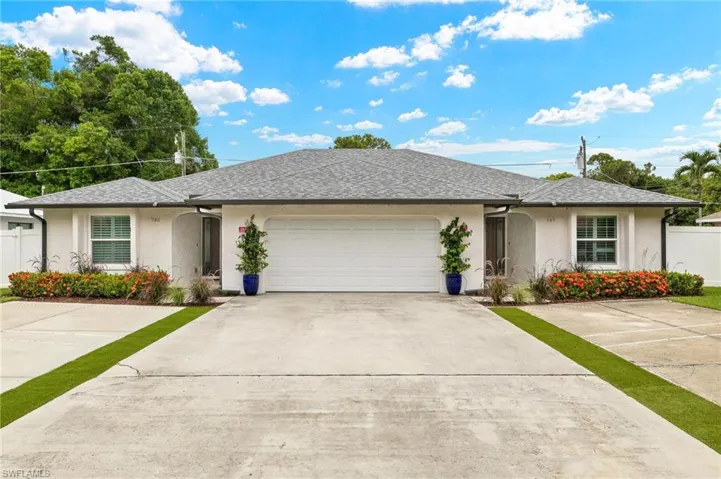 745  91st N AVE, Naples, FL 34108