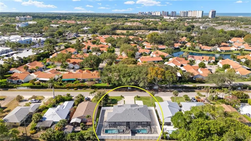 745  91st N AVE, Naples, FL 34108