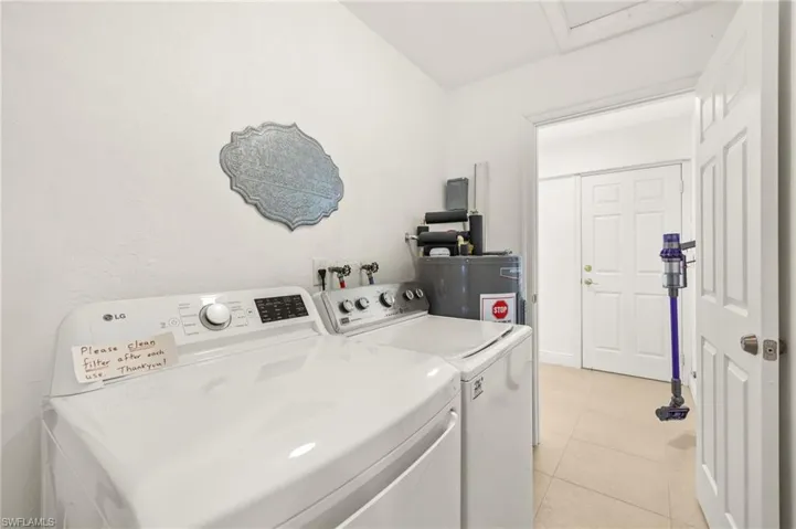 745  91st N AVE, Naples, FL 34108