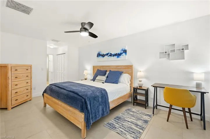 745  91st N AVE, Naples, FL 34108