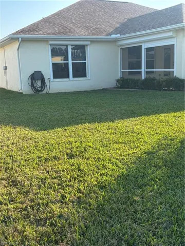 18271  Beauty Berry  CT, Lehigh Acres, FL 33972