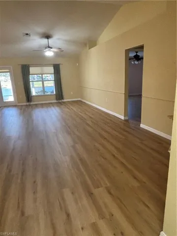 18271  Beauty Berry  CT, Lehigh Acres, FL 33972