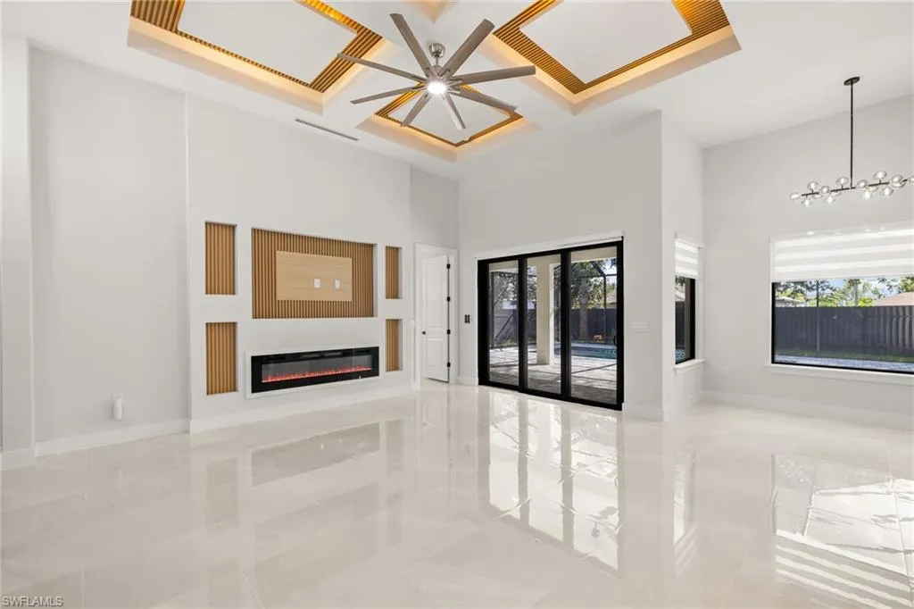728 8th TER, Cape Coral, FL 33991,224090699