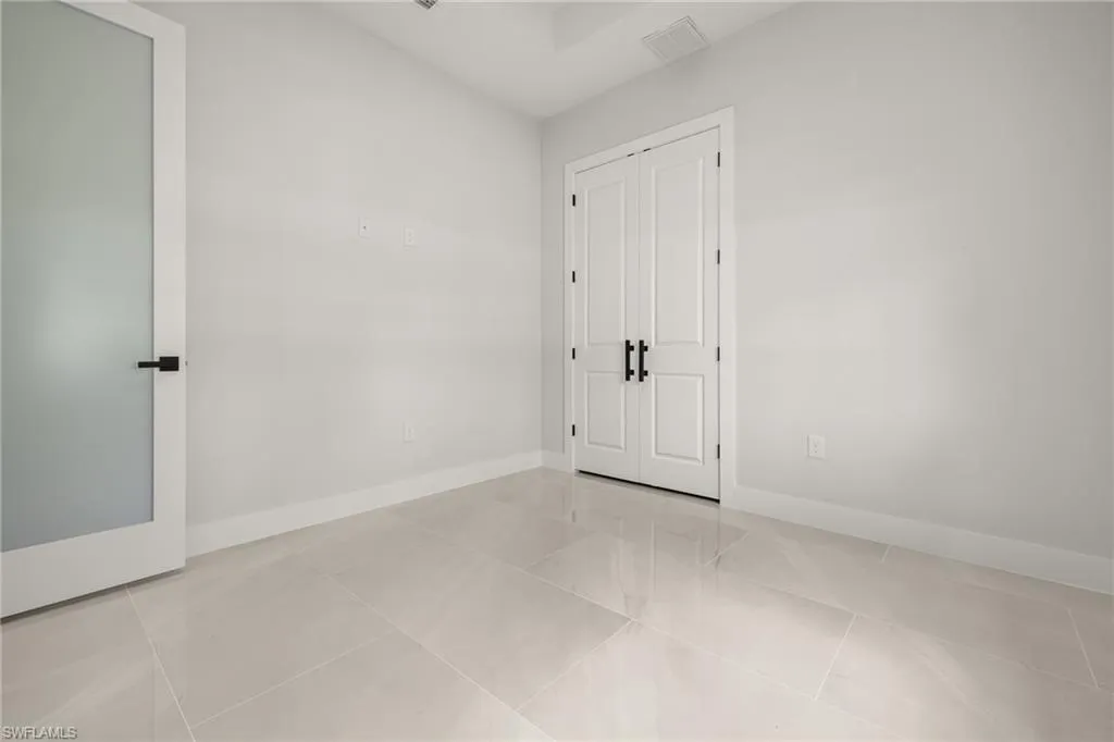 728 8th TER, Cape Coral, FL 33991,224090699